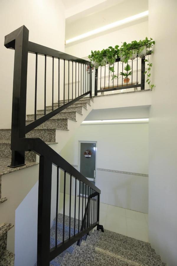 Hotel Van Thai Binh Trà Vinh Extérieur photo