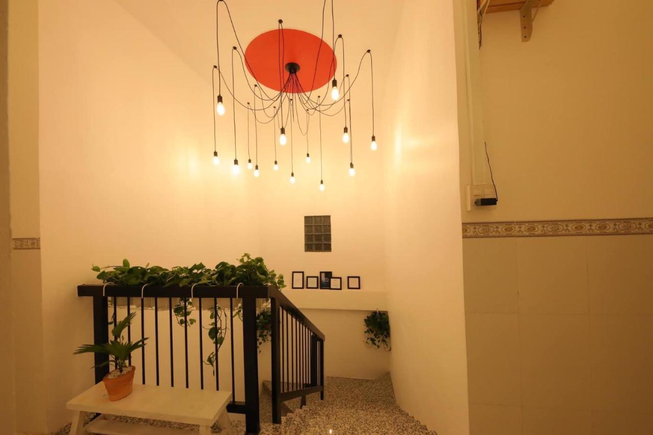 Hotel Van Thai Binh Trà Vinh Extérieur photo
