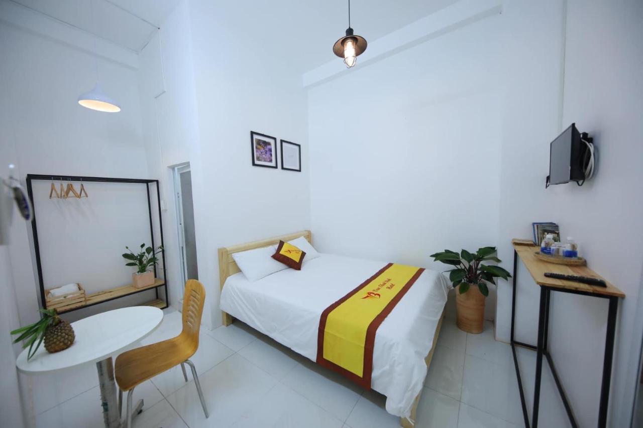 Hotel Van Thai Binh Trà Vinh Extérieur photo